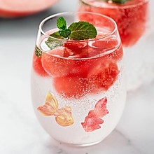 Желирани Бонбони Amos 4D Lucky Fish Манго и Праскова с доставка до твоя дом.